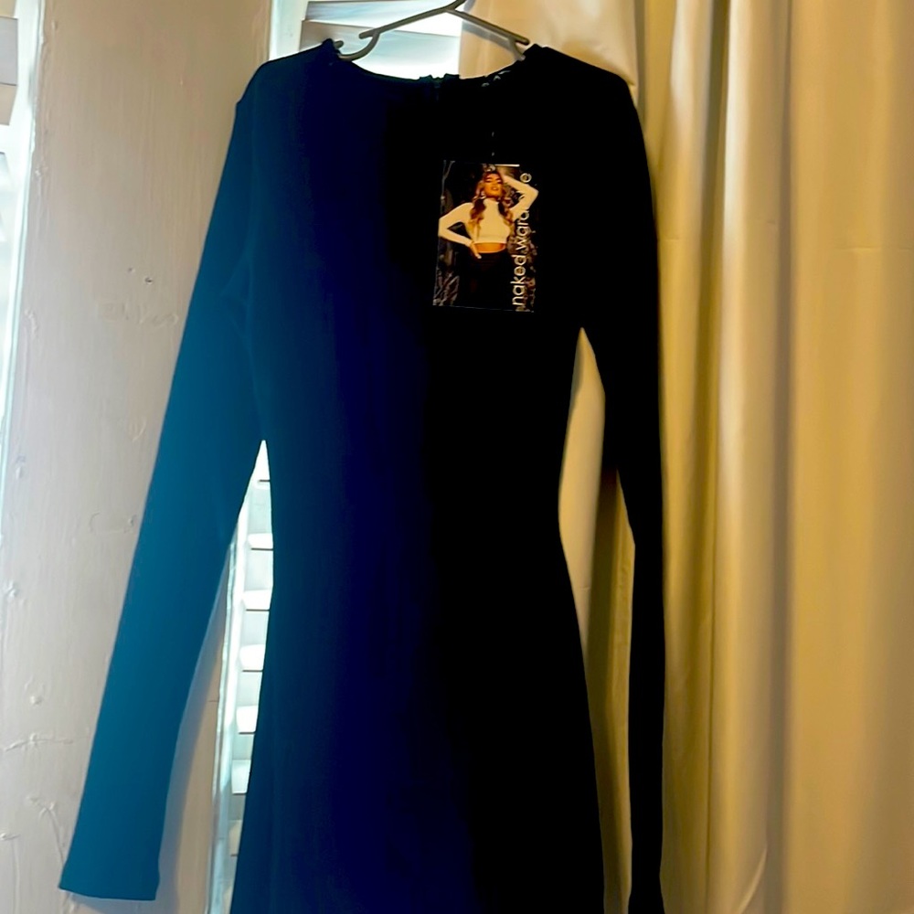 One piece black long sleeves shorts body suit